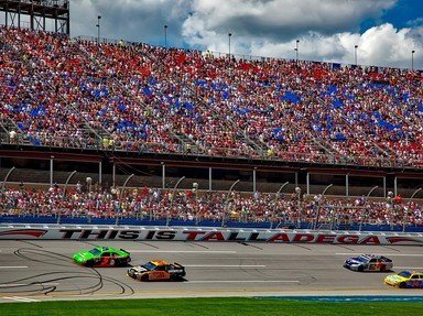 Quiz about Newsmakers of NASCAR 2022