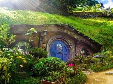 Tolkiens Hobbits Quizzes, Trivia and Puzzles