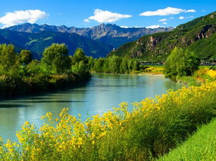 Europe  Rivers and Lakes: By the Rivers of Europe