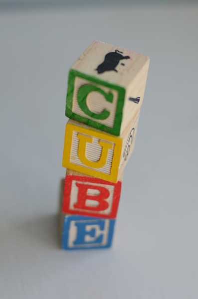 Numbers for Kids: Adventures with Cubes