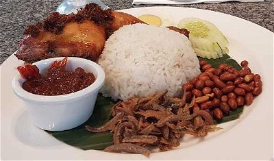 Asian Food Mix: Malaysian Munching