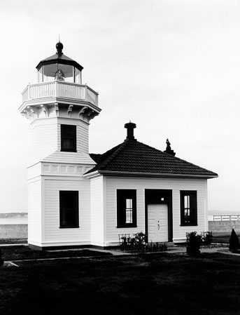 Older Lighthouses Of  The US