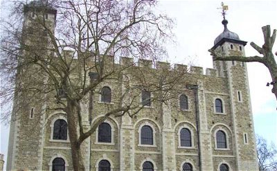History  of London and Environs: Amazing History of the Tower of London