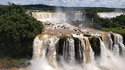 Mixed Sites in South America: Rivers of Time