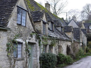  Southwest England: Glorious Gloucestershire